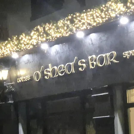 The At O'shea's 아파트 킬러글린
